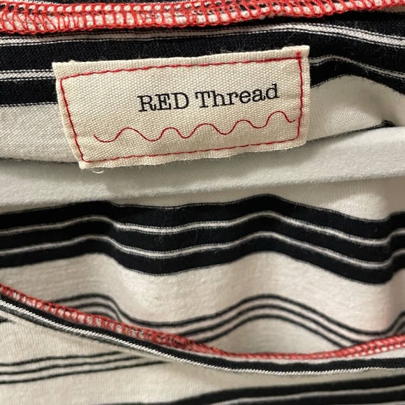 RED Thread Long-Sleeve Striped Top XXL - Picture 3 of 6